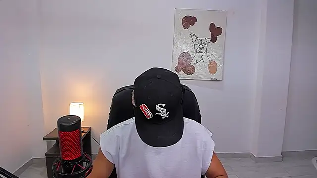 Snapshot of paisa_hotx chatting on 02/23/26, 10:21 paisa hotx online show from 02/23/26, 10:21