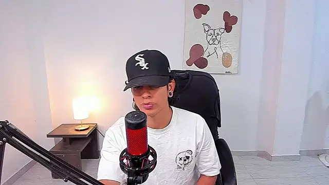 Snapshot of paisa_hotx chatting on 02/03/26, 01:16 paisa hotx online show from 02/03/26, 01:16