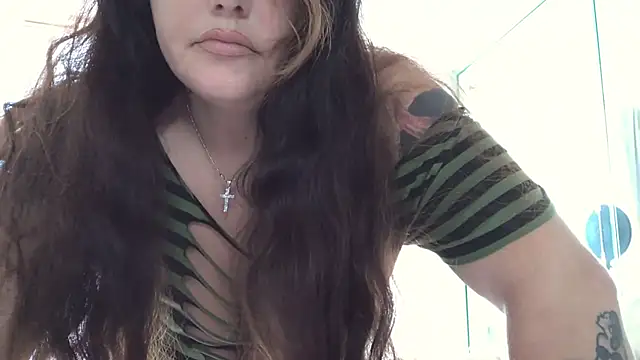 AlexisKayx online show from 04/14/26, 06:46