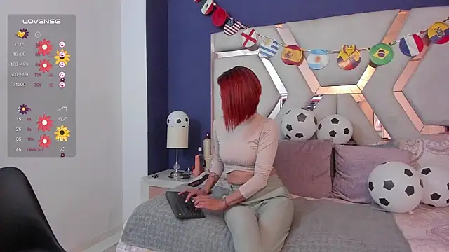 Sara Evaanns online show from 07/16/26, 04:26