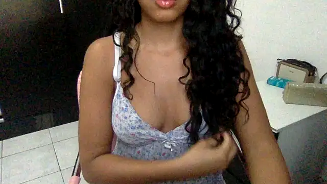 BaddieGirl199 online show from 04/14/26, 08:14