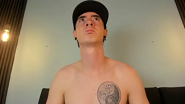 Snapshot of Lio_____ chatting on 03/02/26, 05:08 Lio online show from 03/02/26, 05:08