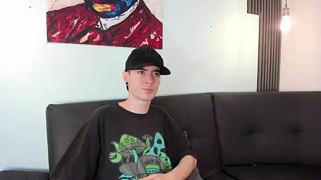 Snapshot of Lio_____ chatting on 02/16/26, 03:27 Lio online show from 02/16/26, 03:27