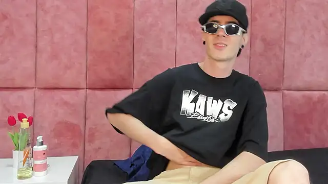 Snapshot of Lio_____ chatting on 03/01/26, 04:23 Lio online show from 03/01/26, 04:23