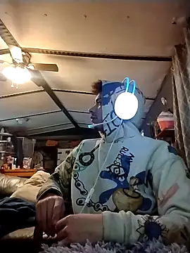 Snapshot of spooky425hd chatting on 02/26/26, 10:10 spooky425hd online show from 02/26/26, 10:10