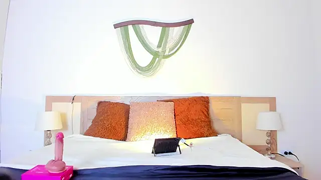 LiaJohnnson  online show from 04/15/26, 04:18