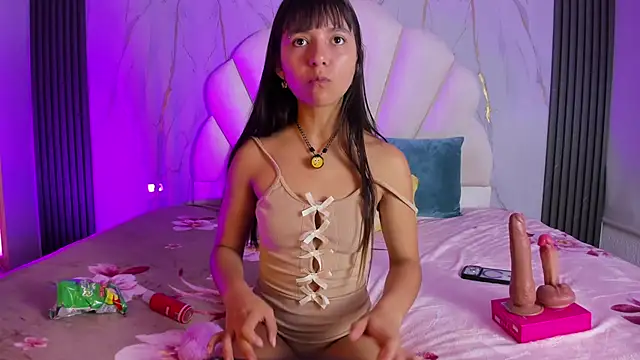 LiaJohnnson  online show from 03/25/26, 04:23