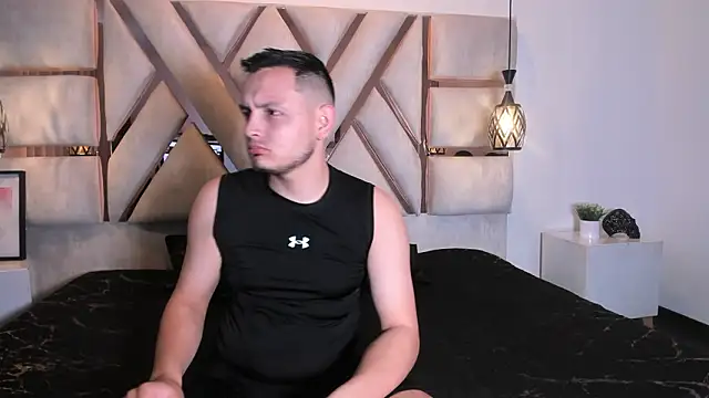 nilaynoa online show from 02/14/26, 12:05