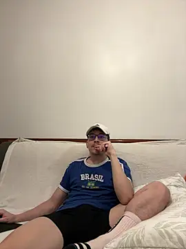 hungtwinkBR online show from 06/24/26, 01:48