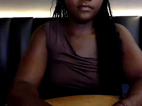 Snapshot of Bootylexy20 chatting on 02/07/26, 04:59 Bootylexy20 online show from 02/07/26, 04:59