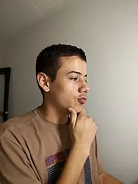 Snapshot of jac0b_x chatting on 02/06/26, 05:36 jac0b x online show from 02/06/26, 05:36