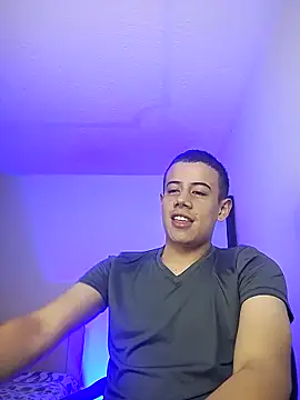 Snapshot of jac0b_x chatting on 02/28/26, 11:43 jac0b x online show from 02/28/26, 11:43