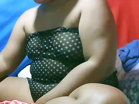 pinaymorena08 online show from 02/26/26, 06:52