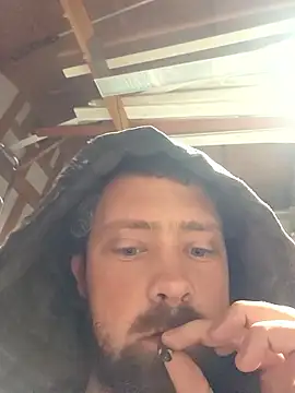 Snapshot of KrazyNutz420 chatting on 02/08/26, 07:17 KrazyNutz420 online show from 02/08/26, 07:17