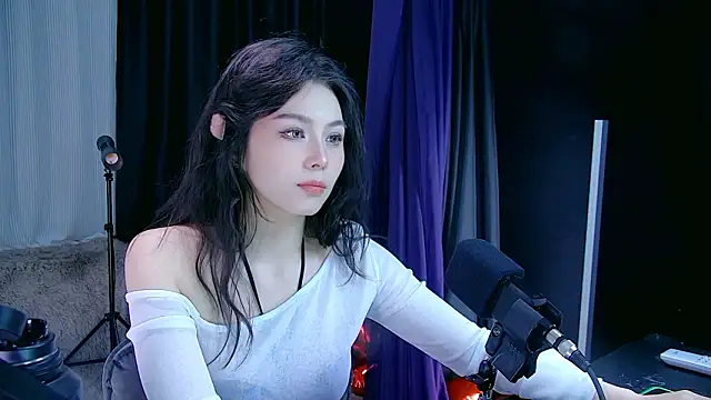 yoyo-o88 online show from 03/04/26, 11:40