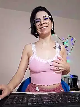 emacandy online show from 04/01/26, 05:42