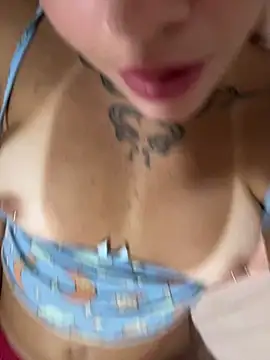 queen sex69 online show from 04/15/26, 08:31