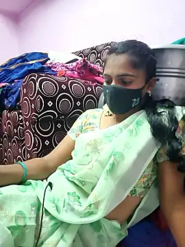 Snapshot of Tamil_Hot_Shana chatting on 02/20/26, 06:26 Tamil Hot Shana online show from 02/20/26, 06:26