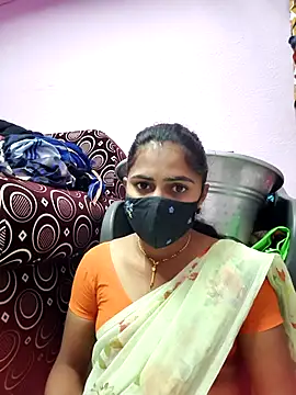 Snapshot of Tamil_Hot_Shana chatting on 02/22/26, 10:17 Tamil Hot Shana online show from 02/22/26, 10:17