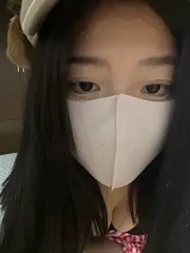 xinxin201201 online show from 03/12/26, 07:45