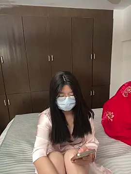 xinxin201201 online show from 03/05/26, 05:42