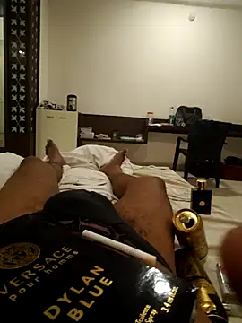 Snapshot of pervertedoc32m chatting on 02/19/26, 05:10 pervertedoc32m online show from 02/19/26, 05:10