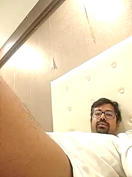 Snapshot of pervertedoc32m chatting on 03/20/26, 03:35 pervertedoc32m online show from 03/20/26, 03:35