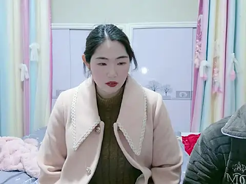 LunasSecret online show from 02/15/26, 05:08