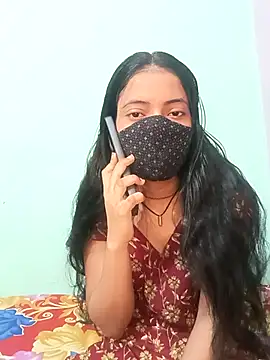 18 year old girl online show from 04/12/26, 03:21