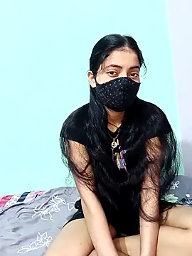 Snapshot of 18_year_old_girl chatting on 05/08/26, 03:21 18 year old girl online show from 05/08/26, 03:21
