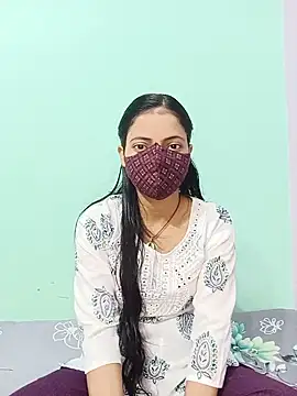 Snapshot of 18_year_old_girl chatting on 07/20/26, 03:36 18 year old girl online show from 07/20/26, 03:36
