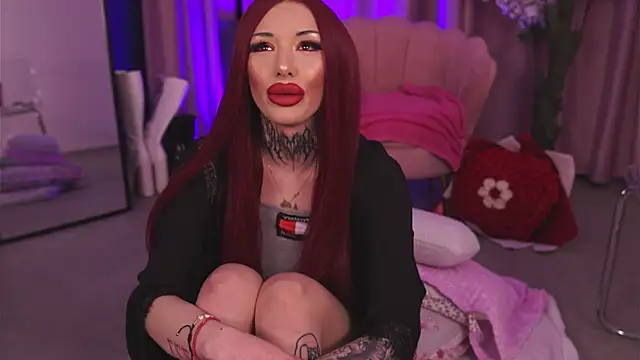 CassandraFoxy online show from 02/10/26, 05:39