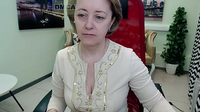 MONA W online show from 04/12/26, 09:01