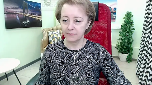 MONA W online show from 04/05/26, 09:49