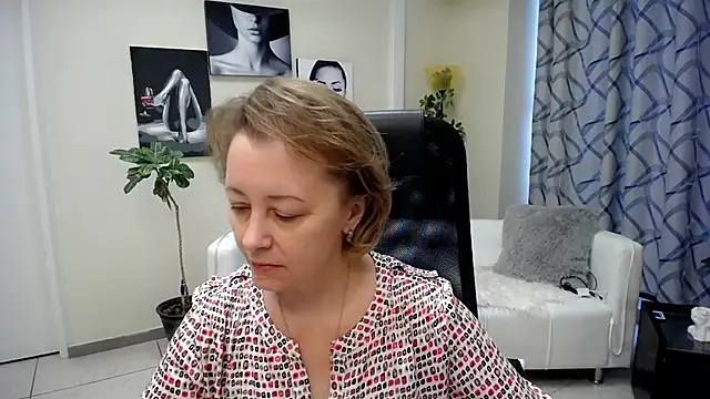 Snapshot of MONA_W chatting on 02/08/26, 06:22 MONA W online show from 02/08/26, 06:22