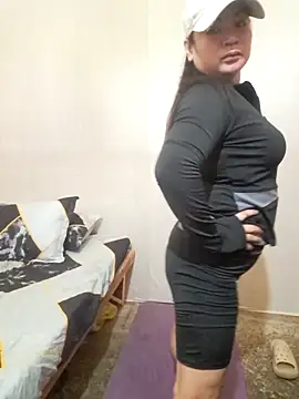 Zyramae 25 online show from 03/23/26, 04:23