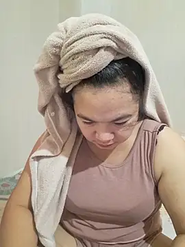 Zyramae 25 online show from 03/16/26, 02:08