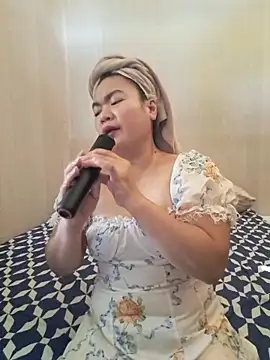 Zyramae 25 online show from 04/11/26, 06:10