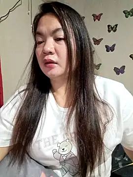 Snapshot of Zyramae_25 chatting on 06/15/26, 11:10 Zyramae 25 online show from 06/15/26, 11:10