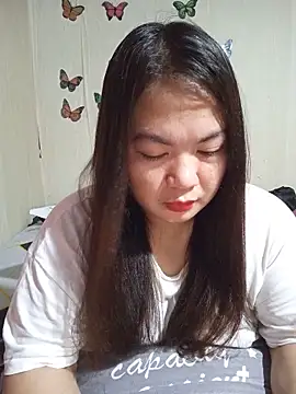 Snapshot of Zyramae_25 chatting on 06/16/26, 11:10 Zyramae 25 online show from 06/16/26, 11:10