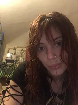 Snapshot of Sexyart00 chatting on 02/13/26, 05:24 Sexyart00 online show from 02/13/26, 05:24