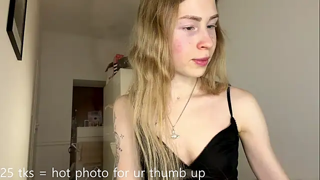 Snapshot of Flexiblegirl chatting on 02/04/26, 04:46 Flexiblegirl online show from 02/04/26, 04:46