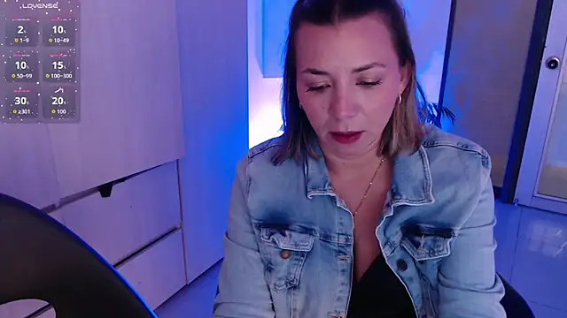 milfsecret69 online show from 04/08/26, 11:55