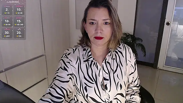 milfsecret69 online show from 03/31/26, 11:34