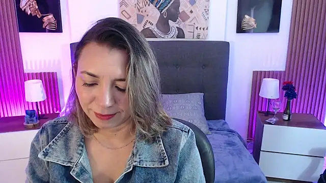 milfsecret69 online show from 05/14/26, 11:07