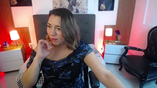 milfsecret69 online show from 05/19/26, 10:55