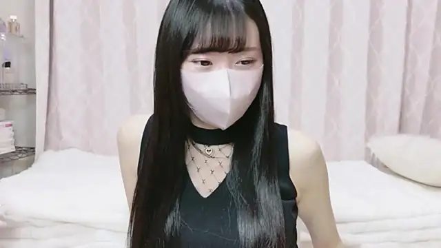 Snapshot of MOE_o0 chatting on 02/09/26, 12:08 MOE o0 online show from 02/09/26, 12:08