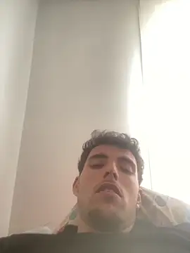 manu156789 online show from 06/10/26, 12:28