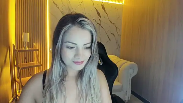 Snapshot of sofia_nova_tf chatting on 02/03/26, 01:27 sofia nova tf online show from 02/03/26, 01:27