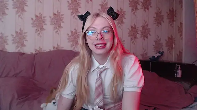 Cutie Bambi online show from 02/07/26, 12:24